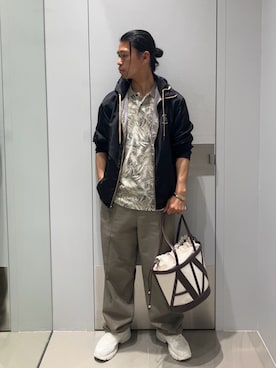 「ARMANI EXCHANGE（アルマーニエクスチェンジ）のアイテム」を使った、TAKUYAさん（メンズ・174cm）の春コーディネート