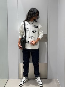 「ARMANI EXCHANGE（アルマーニエクスチェンジ）のアイテム（スウェット）」を使った、TAKUYAさん（メンズ・174cm）の春コーディネート