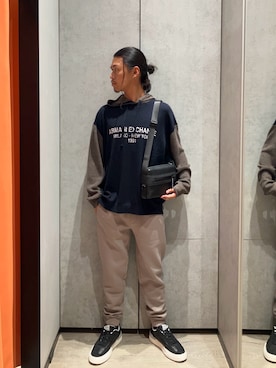 「armaniexchange」｜TAKUYAさん（メンズ・174cm）の秋コーディネート