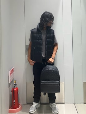 「アイテム（ダウンベスト）」を使った、TAKUYAさん（メンズ・174cm）の秋コーディネート