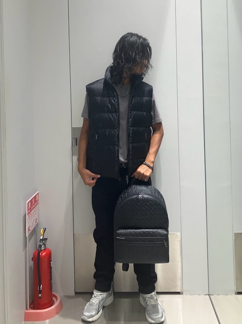 ✨極美品✨ ARMANI EXCHANGE シボ革 リュック エンボスロゴ 黒 オンライン限定>AXロゴ バックパック | Armani Exchange