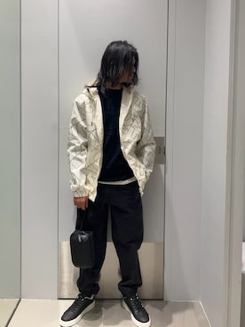 「アイテム（ポーチ）」を使った、TAKUYAさん（メンズ・174cm）の春コーディネート