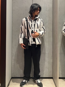 「ARMANI EXCHANGE（アルマーニエクスチェンジ）のアイテム（ダウンジャケット/コート）」を使った、TAKUYAさん（メンズ・174cm）の秋コーディネート