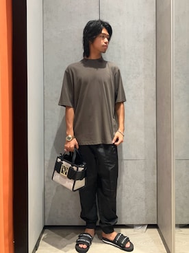 「ARMANI EXCHANGE（アルマーニエクスチェンジ）のアイテム（サンダル）」を使った、TAKUYAさん（メンズ・174cm）の夏コーディネート