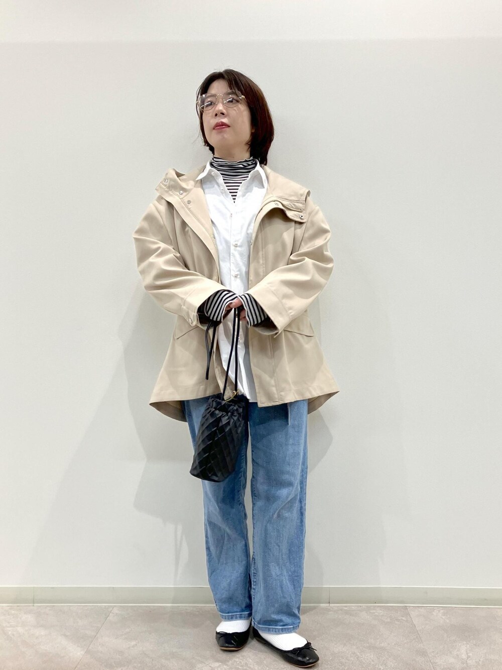 「骨格ストレート、GDS53120、GDH13080、シャツ/ブラウス、トップス、パールシャツ、パールブラウス、パールボタン、パールボタンシャツ、パールボタンブラウス、通年対応、GDL14000、GIX14110、タートルネック、シアー」｜「ROPE' PICNICのパール釦シャツ（シャツ/ブラウス、ホワイト系）」を使った、ゆんさん（レディース・155cm）の冬コーディネートの1枚目の写真