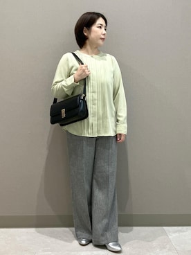 「アイテム（ローファー、シルバー系）」を使った、ゆんさん（レディース・155cm）の秋コーディネート