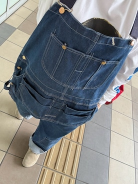 「Toughskinsのアイテム（サロペット/オーバーオール、ブルー系）」を使った、Sueさん（レディース・160cm）の春コーディネート