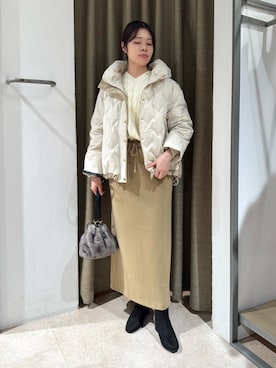 「スカートコーデ」｜「アイテム（ダウンジャケット/コート）」を使った、na_915gさん（レディース・166cm）の秋コーディネート