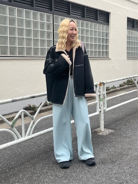 「アイテム（トートバッグ、パープル系）」を使った、yukaさん（レディース・160cm）の秋コーディネート