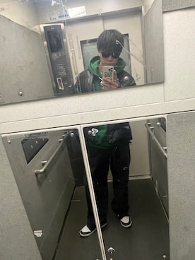 「AZUL（アズール）のアイテム（その他アウター）」を使った、shuntaso0331さん（メンズ・177cm）の冬コーディネート