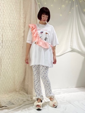 「アイテム（チャーム、ピンク系）」を使った、seinaさん（レディース・153cm）の春コーディネート