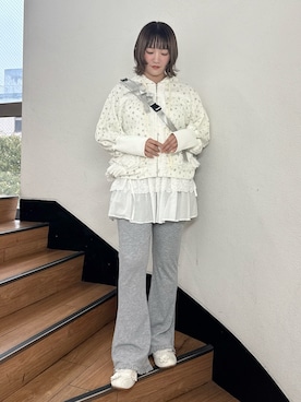 「アイテム（スウェットパンツ）」を使った、seinaさん（レディース・153cm）の秋コーディネート