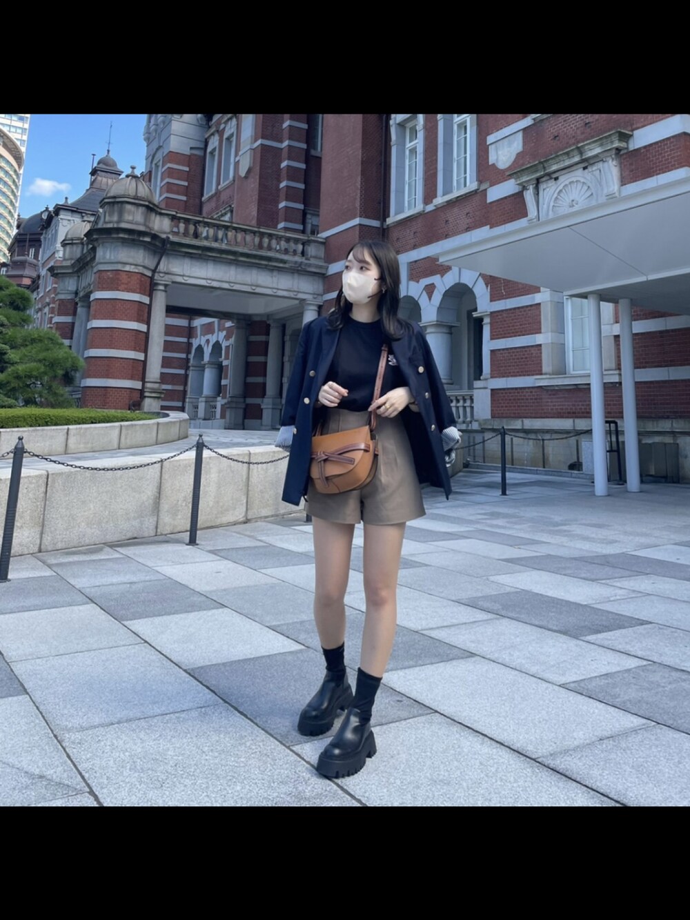 「秋服、オトナカジュアル、秋色コーデ、ZARA」｜「ELFRANKのアイテム（テーラードジャケット、ブルー系）」を使った、akiki27さん（レディース・159cm）の秋コーディネートの1枚目の写真