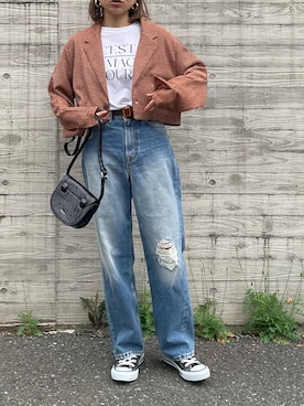 チェック柄クロップドジャケットを使った人気ファッション