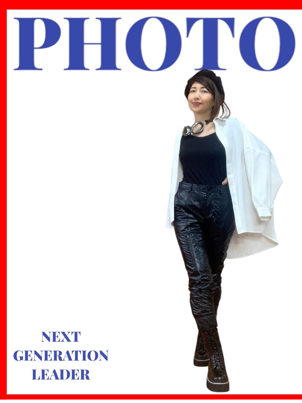 ホワイト系のシャツ/ブラウス、ブラック系のその他パンツ、ブラック系のブーツを着用したレディースの冬コーディネートの1枚目の写真