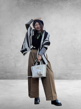 「アイテム（ストール/ショール）」を使った、toshikoshiさん（レディース・160cm）の冬コーディネート