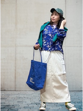 「アイテム（MA-1、ホワイト系）」を使った、toshikoshiさん（レディース・160cm）の冬コーディネート