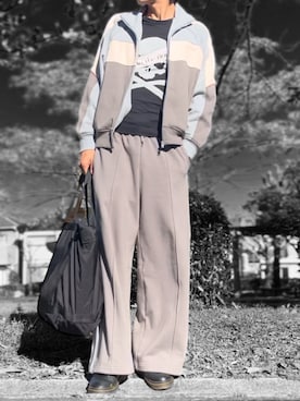 「beautiful people」｜「アイテム（スウェットパンツ）」を使った、コユッキーさん（メンズ・170cm）の秋コーディネート