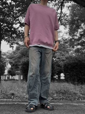 「UNIQLO（ユニクロ）のアイテム（Tシャツ/カットソー、ピンク系）」を使った、コユッキーさん（メンズ・170cm）の夏コーディネート