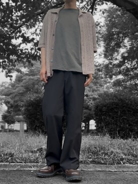 「UNIQLO（ユニクロ）のアイテム（Tシャツ/カットソー、グレー系）」を使った、コユッキーさん（メンズ・170cm）の夏コーディネート