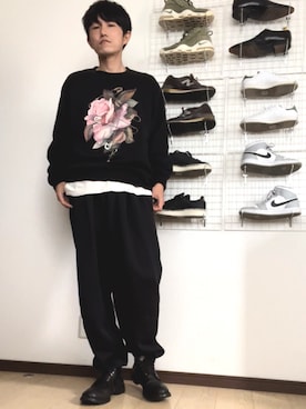 「スウェットギャザーパンツ」｜「アイテム（スウェットパンツ）」を使った、コユッキーさん（メンズ・170cm）の春コーディネート