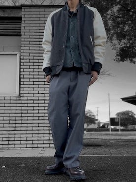 「アイテム（スタジャン）」を使った、コユッキーさん（メンズ・170cm）の秋コーディネート