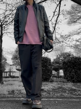 「UNIQLO（ユニクロ）のアイテム（Tシャツ/カットソー、ピンク系）」を使った、コユッキーさん（メンズ・170cm）の春コーディネート