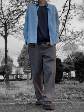 「UNIQLO Cのアイテム（シャツ/ブラウス、ブルー系）」を使った、コユッキーさん（メンズ・170cm）の春コーディネート