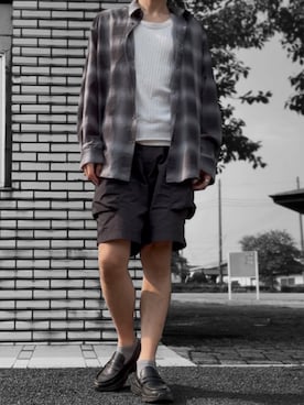 「GU（ジーユー）のアイテム（タンクトップ、ホワイト系）」を使った、コユッキーさん（メンズ・170cm）の夏コーディネート