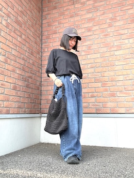 「ITEMS URBANRESEARCH（アイテムズ アーバンリサーチ）の袖デザインカットソー（Tシャツ/カットソー、ブラック系）」を使った、かめさん（レディース・148cm）の夏コーディネート