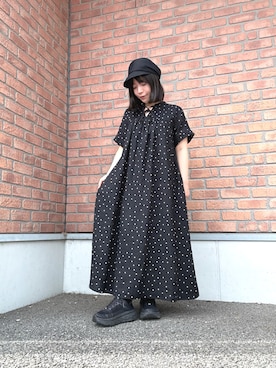 「URBAN RESEARCH DOORS（アーバンリサーチドアーズ）のリネンリヨセルドットワンピース｜麻/涼しい/大人カジュアル/旅行（ワンピース、ブラック系）」を使った、かめさん（レディース・148cm）の夏コーディネート