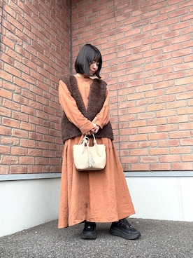 「RODE SKO（ロデスコ）のアイテム」を使った、かめさん（レディース・148cm）の秋コーディネート