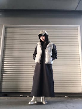 「アイテム（ダウンベスト）」を使った、かめさん（レディース・148cm）の秋コーディネート