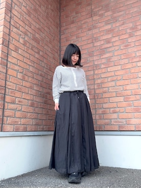 「ITEMS URBANRESEARCH（アイテムズ アーバンリサーチ）の2WAYワッフルプルオーバー（Tシャツ/カットソー、ホワイト系）」を使った、かめさん（レディース・148cm）の春コーディネート