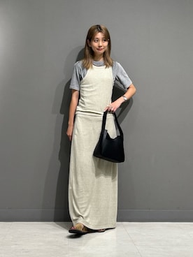 「アイテム（ハンドバッグ）」を使った、優菜さん（レディース・160cm）の秋コーディネート