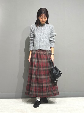 「アイテム（カーディガン/ボレロ）」を使った、優菜さん（レディース・160cm）の秋コーディネート