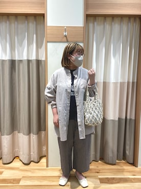 「Samansa Mos2（サマンサ モスモス）のビックシルエットバンドカラーシャツ（シャツ/ブラウス）」を使った、す ずさん（レディース・155cm）の春コーディネート