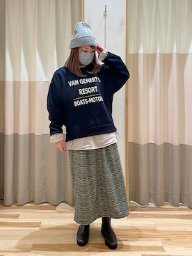 「Samansa Mos2 blue」｜「アイテム（スウェット）」を使った、リトルさん（レディース・151cm）の秋コーディネート