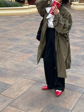 「UNIQLO（ユニクロ）のアイテム（スラックス、ブラック系）」を使った、らふらんさん（レディース・158cm）の春コーディネート