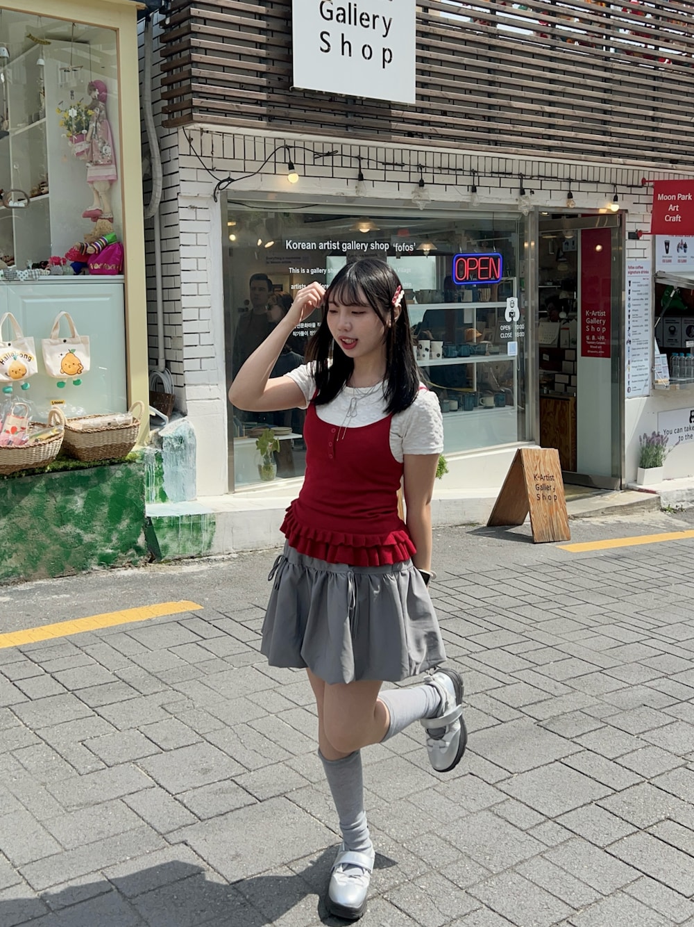 「初夏コーデ、休日スタイル、低身長コーデ」｜「ROCKFISH WEATHERWEARのアイテム（バレエシューズ、シルバー系）」を使った、CCさん（レディース・153cm）の春コーディネートの1枚目の写真