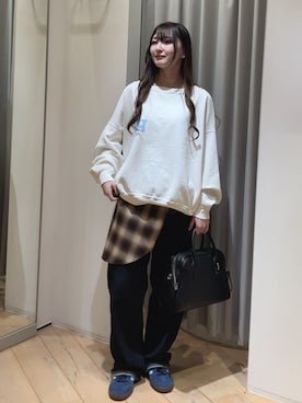 「アイテム（スウェット）」を使った、miki54321さん（骨格ウェーブ・レディース・148cm）の秋コーディネート