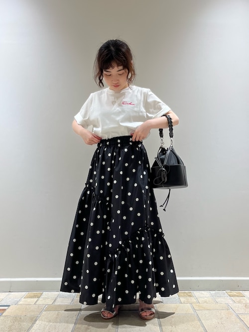 ノーリーズソフィーアトレ恵比寿店KAKOさんのスカートを使った 