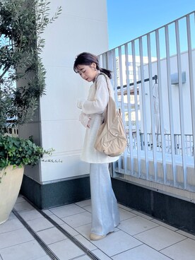 塚定美妃さんのコーディネート