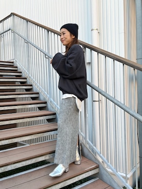 「シルバーシューズ」｜「アイテム（ニットキャップ/ビーニー）」を使った、塚定美妃さん（レディース・150cm）の冬コーディネート