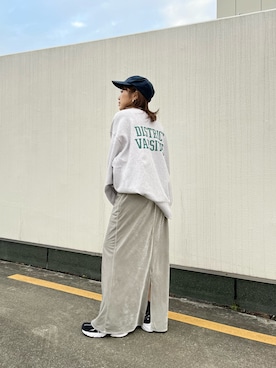 塚定美妃さんのコーディネート