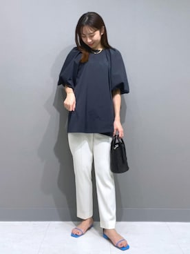 「ROPE'（ロペ）の【エディター三尋木奈保さんコラボ】前後2WAY華やぎバルーンスリーブブラウス【雑誌掲載】（シャツ/ブラウス）」を使った、MIZUKIさん（レディース・160cm）の春コーディネート