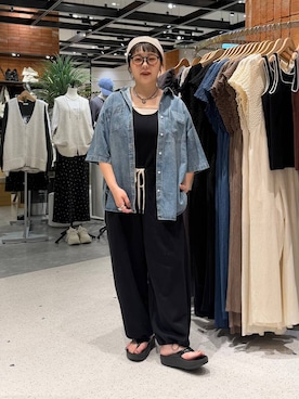 「OOFOS(ウーフォス)のアイテム」を使った、m.pocさん(レディース・160cm)の春コーディネート