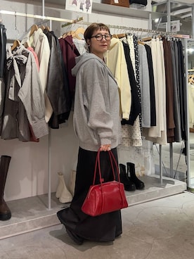「アイテム（パーカー）」を使った、m.pocさん（レディース・160cm・30代）の秋コーディネート