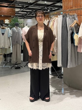 「LOWRYS FARM（ローリーズファーム）のアイテム（ジャケット/アウター）」を使った、m.pocさん（レディース・160cm）の春コーディネート