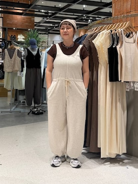 「LOWRYS FARM（ローリーズファーム）のアイテム（帽子）」を使った、m.pocさん（レディース・160cm）の春コーディネート